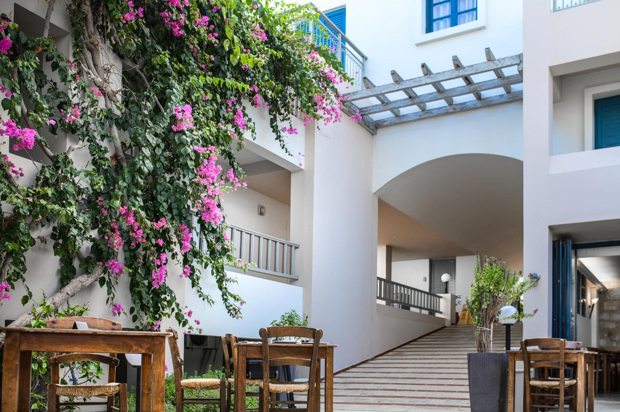 Castello Village Resort Szíszi Kültér fotó