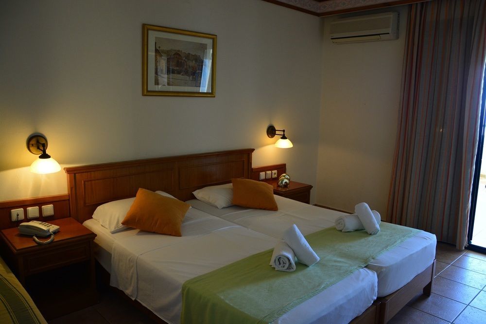 Castello Village Resort Szíszi Kültér fotó