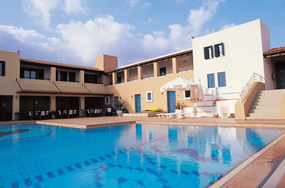 Castello Village Resort Szíszi Kültér fotó